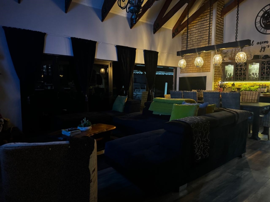 3 Bedroom Property for Sale in Marina Martinique Eastern Cape